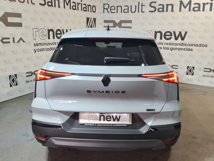 RENAULT SYMBIOZ SPRIT ALPINE E-TECH 145CV foto 6