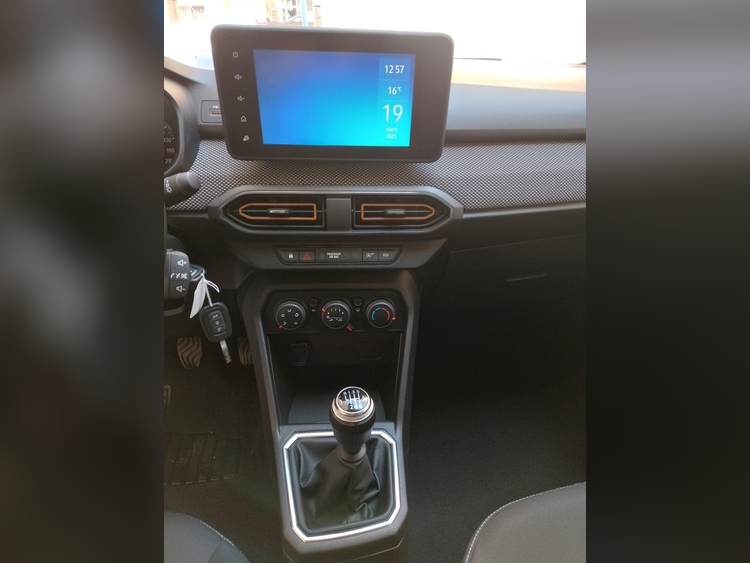 Dacia Sandero Stepway Comfort foto 11