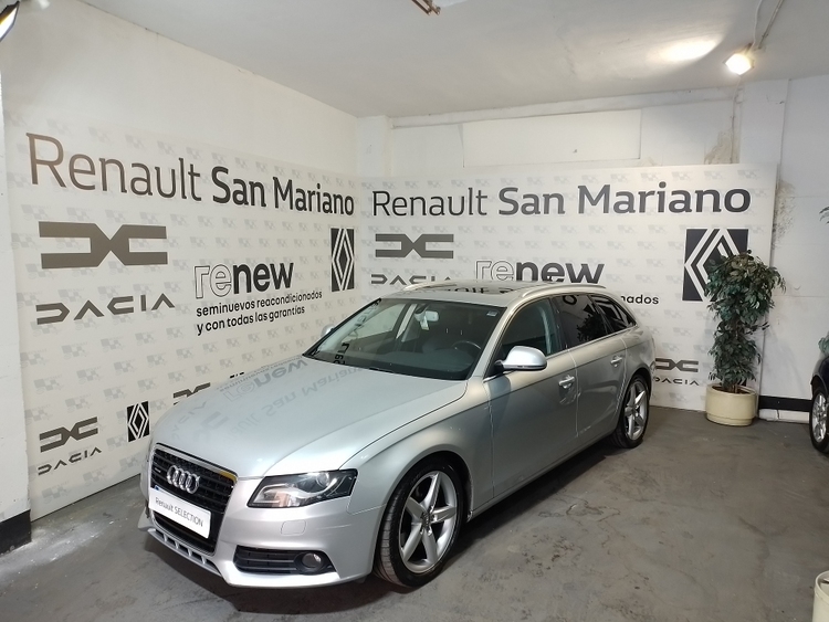Audi A4 Basis Quattro foto 2