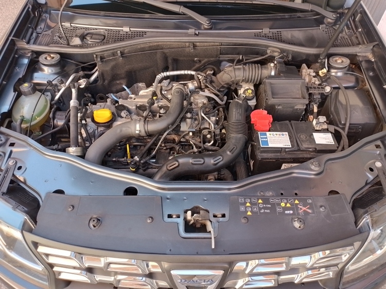 Dacia Duster Laureate 4x4 foto 16