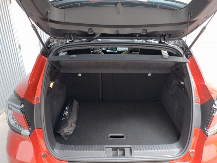 Renault Captur II Techno foto 10