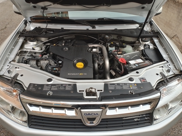 Dacia Duster Laureate 4x2 foto 14