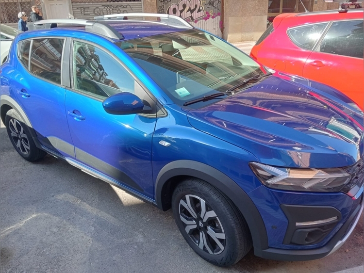 Dacia Sandero Stepway Comfort foto 2