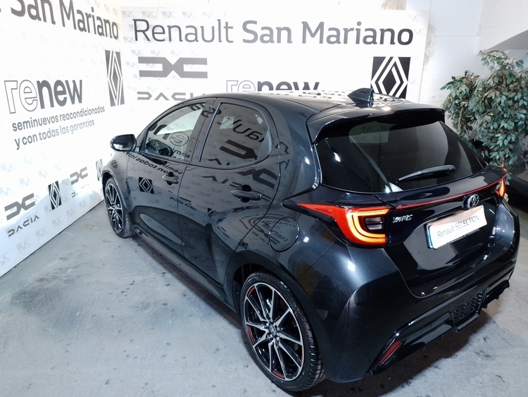 Toyota Yaris Hybrid GR Sport foto 5