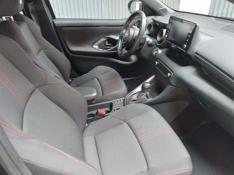 Toyota Yaris Hybrid GR Sport foto 7