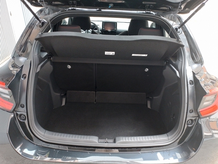 Toyota Yaris Hybrid GR Sport foto 10