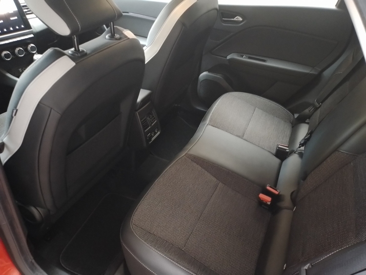 Renault Captur II Zen foto 8