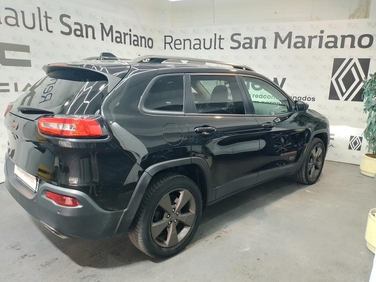 Jeep Cherokee 75 Aniv Auto 4x4 foto 4