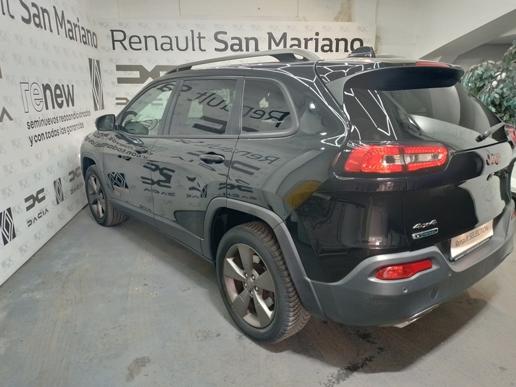 Jeep Cherokee 75 Aniv Auto 4x4 foto 5