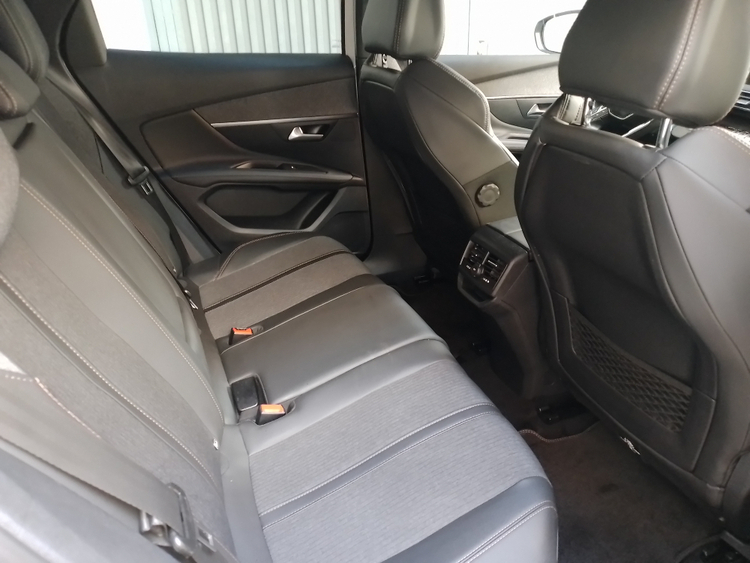 Peugeot 3008 GT Line foto 8