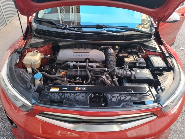 Kia Stonic Drive foto 15