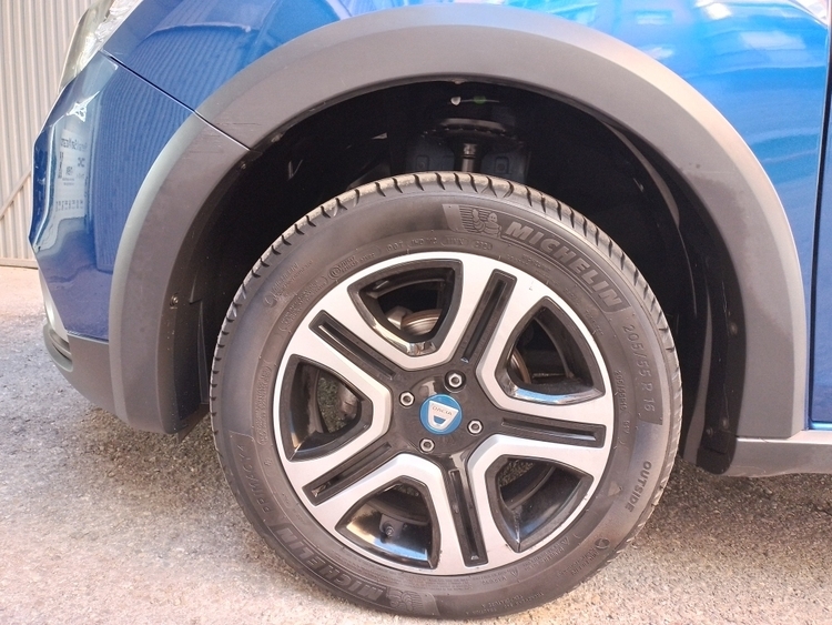 Dacia Sandero Aniversario foto 13