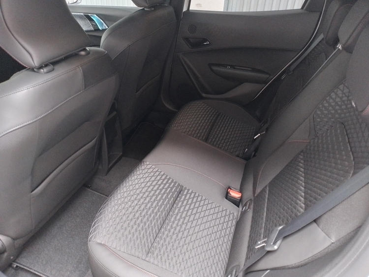 Renault Clio Techno foto 12