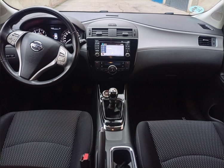Nissan Pulsar Acenta foto 11