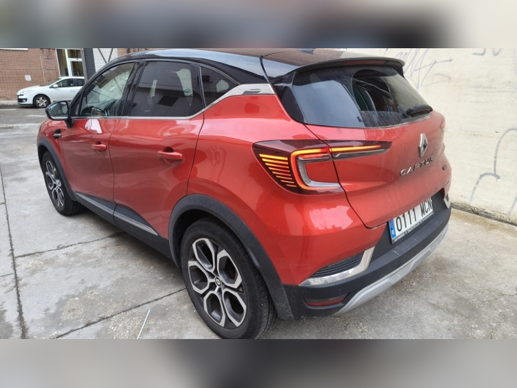 Renault Captur II Techno Fast Track foto 4