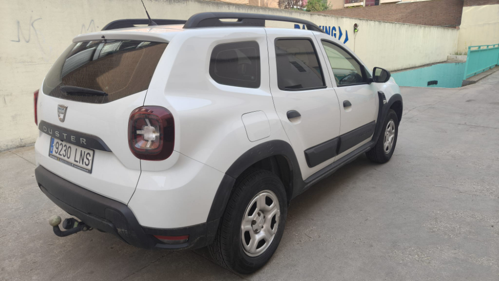 Dacia Duster Essential 4WD miniatura 5
