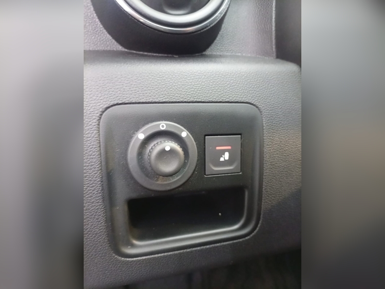 Dacia Duster Anniversary foto 16