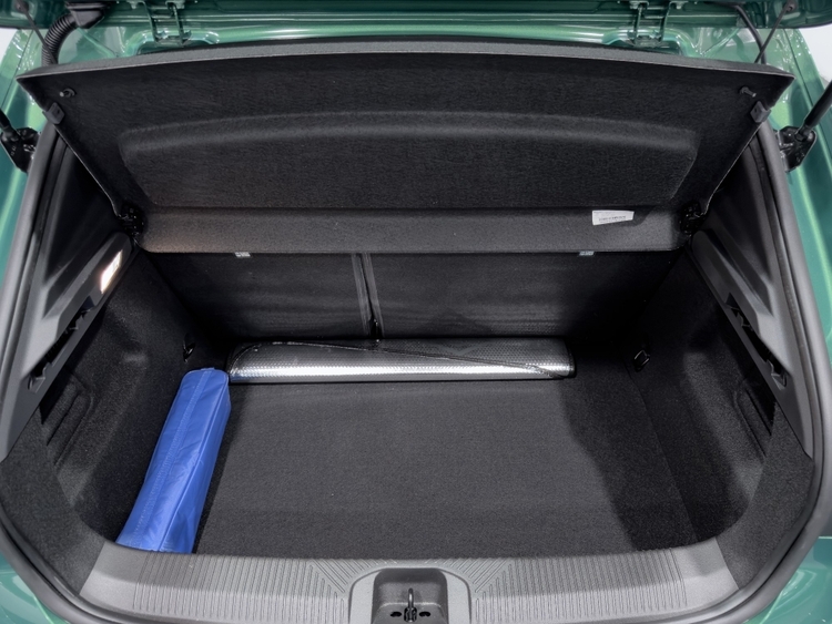 Renault Clio VI 160 E-Tech Full Hybrid Evolution foto 29