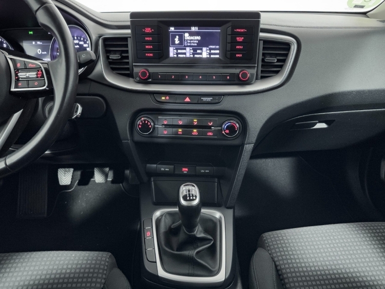 Kia Cee'd Concept foto 16
