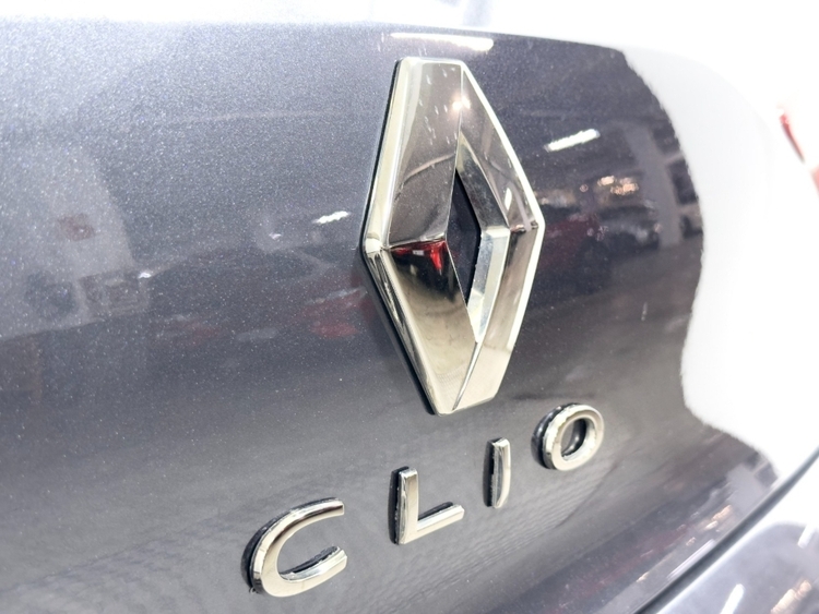 Renault Clio Intens foto 16