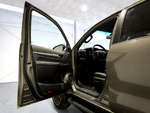 Toyota Hilux Doble Cabina Invincible 4x4 miniatura 9