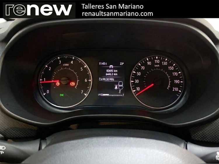 DACIA SANDERO STEPWAY ESSENTIAL foto 17