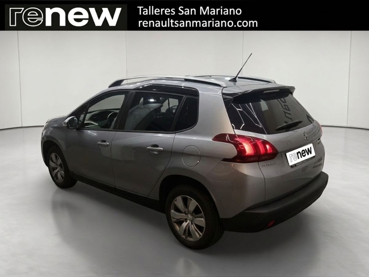 Peugeot 2008 SIGNATURE foto 5