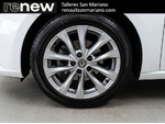Renault Megane Zen miniatura 24